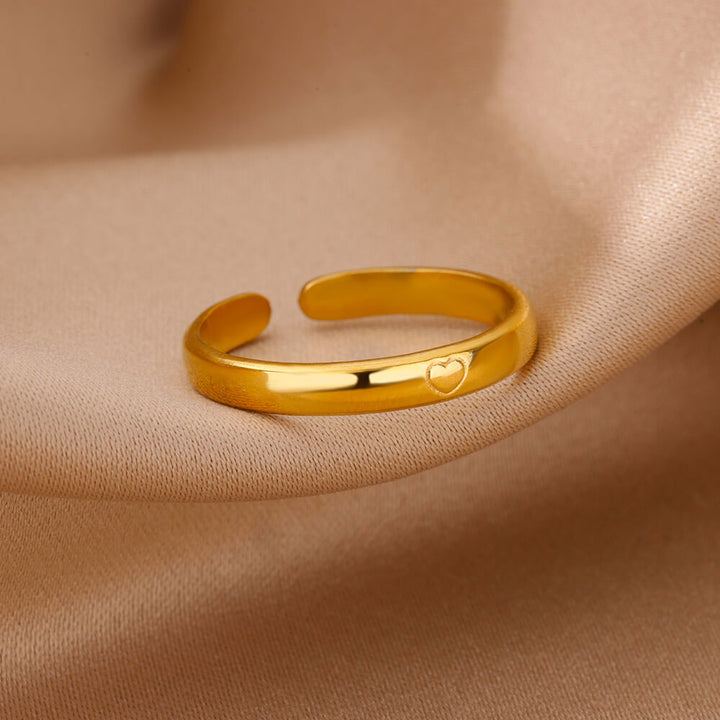Odessa | Love Ring 18K Gold
