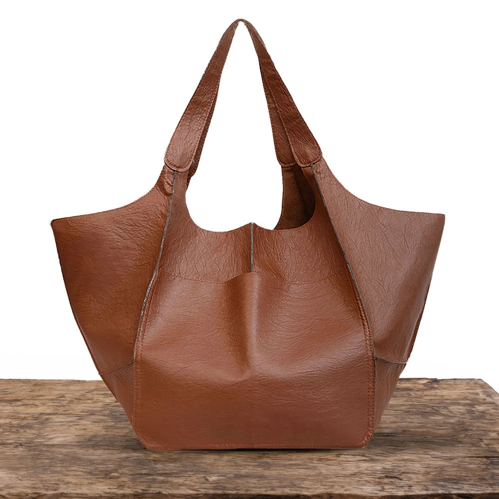 Laura’s Timeless Allure | Vintage Bag Brown