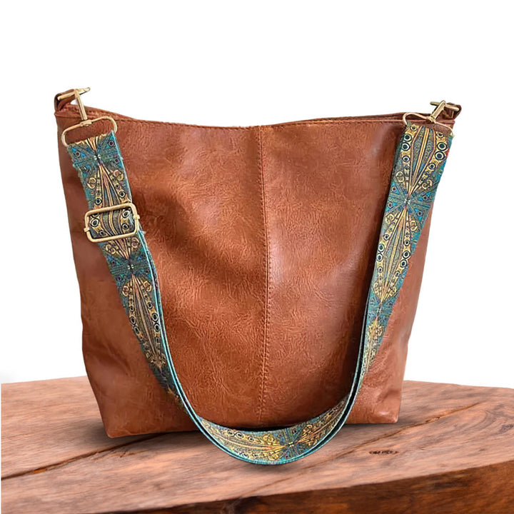 Chelsey’s Vintage Charm | Leather Shoulder Bag Light Brown