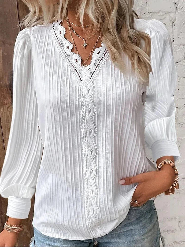 Cathrine | Blouse with Long Sleeves and V-Neck White