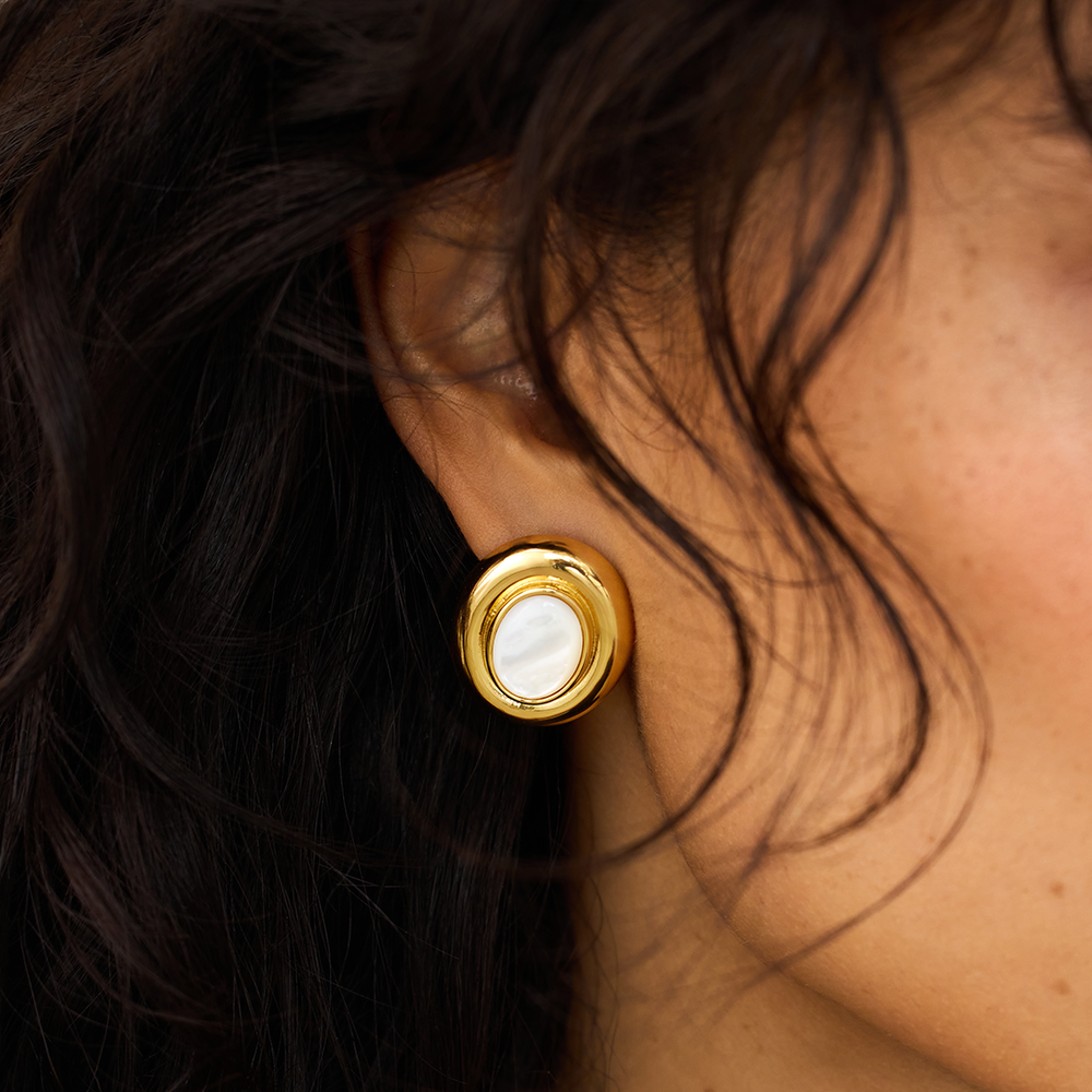 Kayla | Stud Earrings 18k Gold