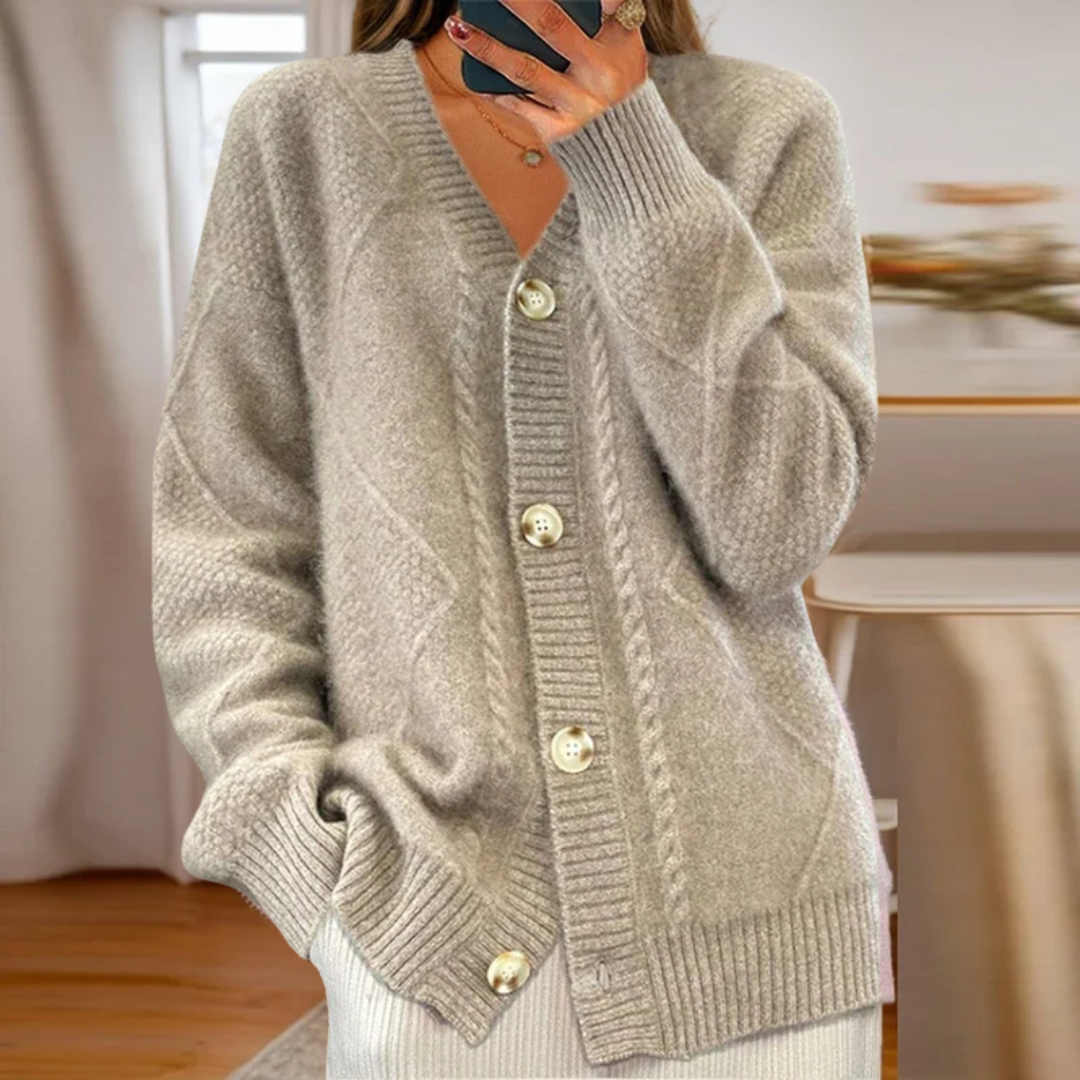 Éloise | Cable-Knit Cardigan Gray