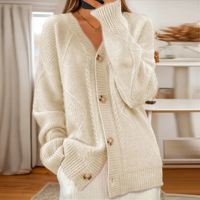 Éloise | Cable-Knit Cardigan Beige