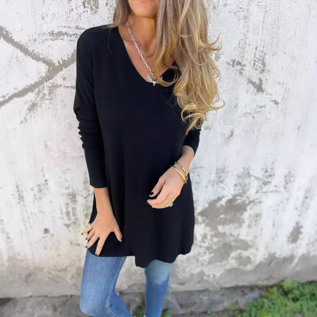 Rebecca | Relaxed V-Neck Knit Tunic Black