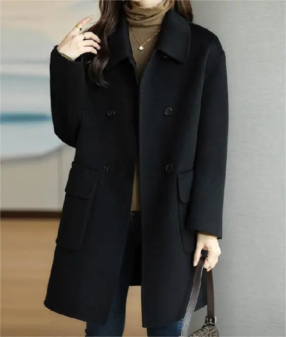 Thyra | Elegant Wool Coat